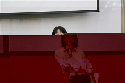 劉晨_副本.jpg 劉晨_副本.jpg