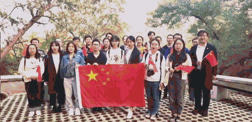 圖5 向祖國母親送上祝福.gif 圖5 向祖國母親送上祝福.gif