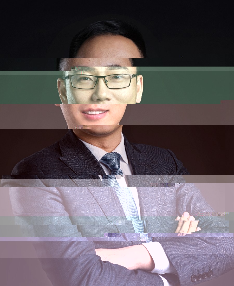 何平